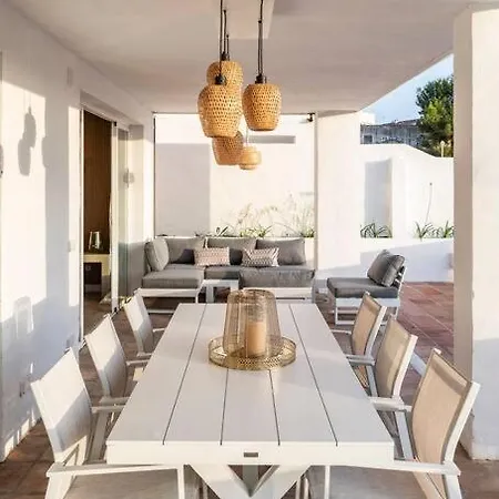 Apartment Modern Flat In Marbella, 2br, Pool & Parking *